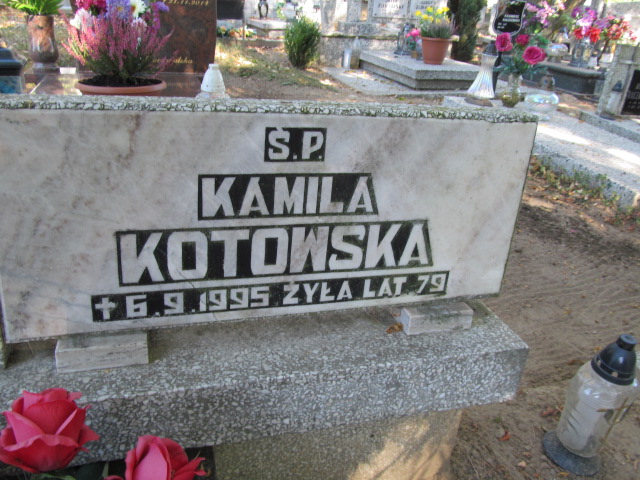Kamila Kotowska 1916 Łasin - Grobonet - Wyszukiwarka osób pochowanych